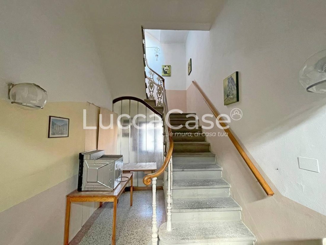 House in Historic Center, Lucca, Tuscany 5 - 15745307