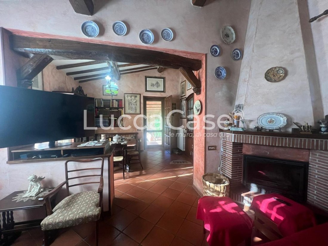 Country House in Center, Capannori, Tuscany 5 - 15745397