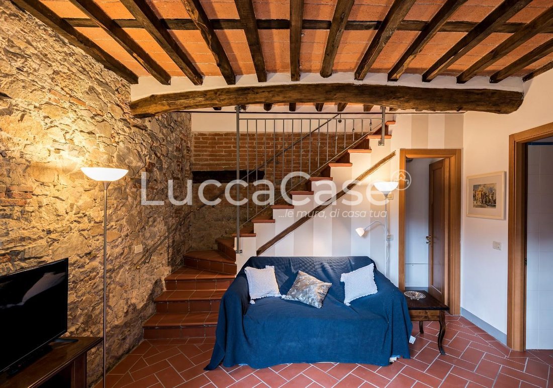 Estate in Historic Center, Lucca, Tuscany 5 - 15745239