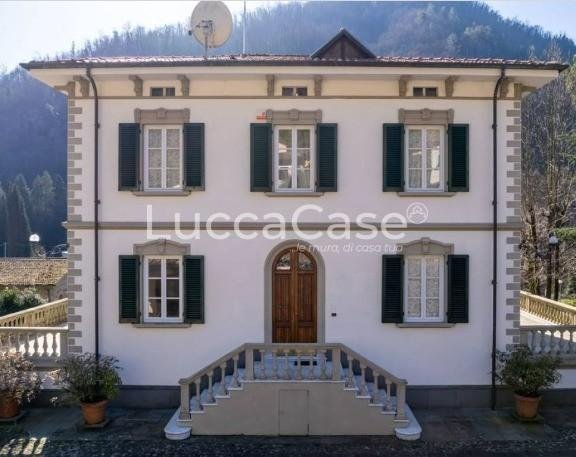 Villa in Bagni di Lucca, Tuscany, Italy 1 - 15745220
