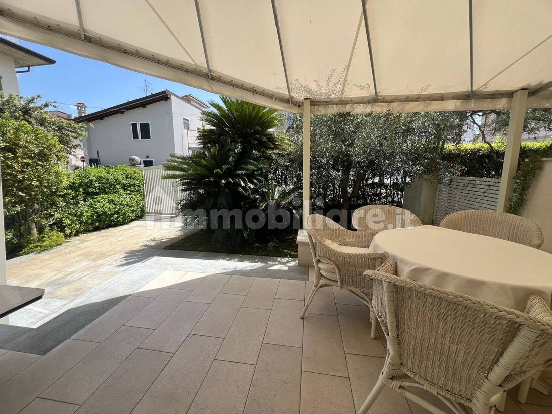 Villa in Center, Forte dei Marmi, Tuscany 5 - 15745068