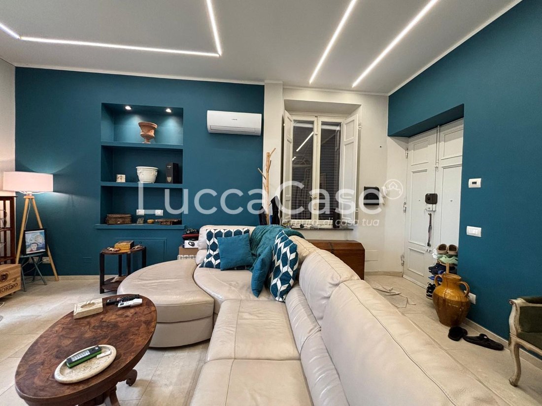 Apartment in Historic Center, Lucca, Tuscany 3 - 15745312