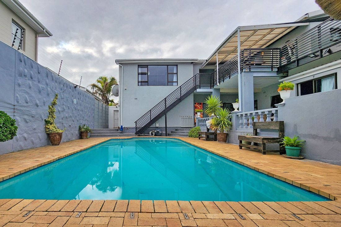 House in Bloubergrant, Blaauwberg, Cape Town 1 - 15746907