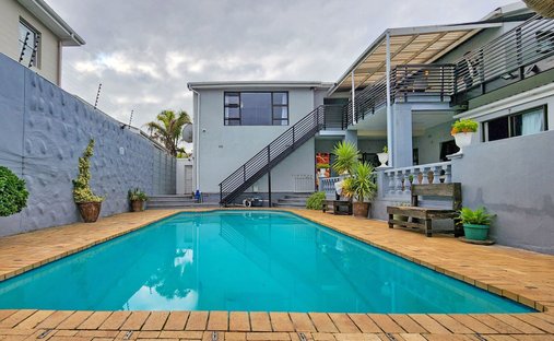 House in Cape Town, Western Cape, South Africa 1