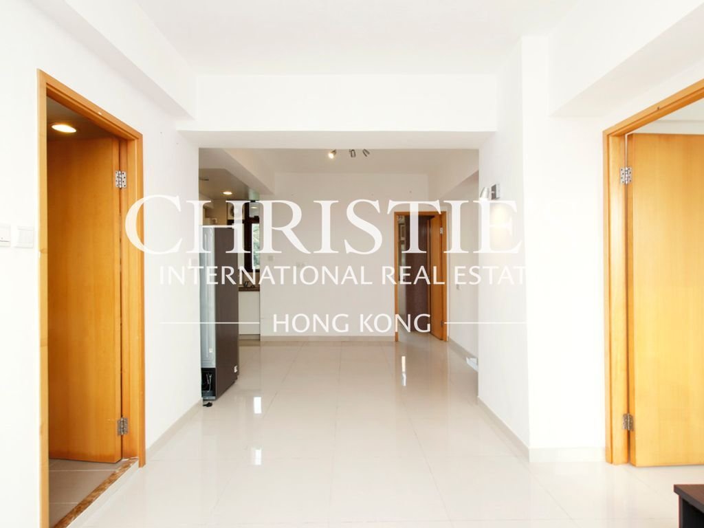 Apartment in Hong Kong, Hong Kong 3 - 15678005