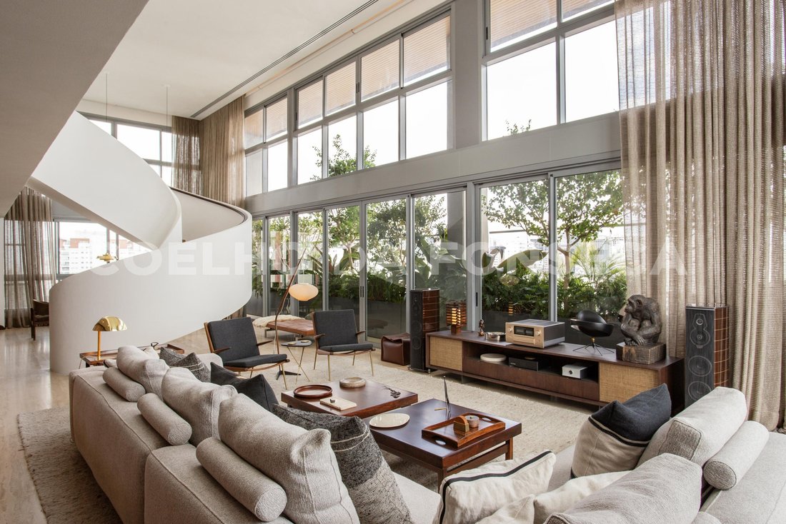 Condo in São Paulo, State of São Paulo, Brazil 1 - 15748026