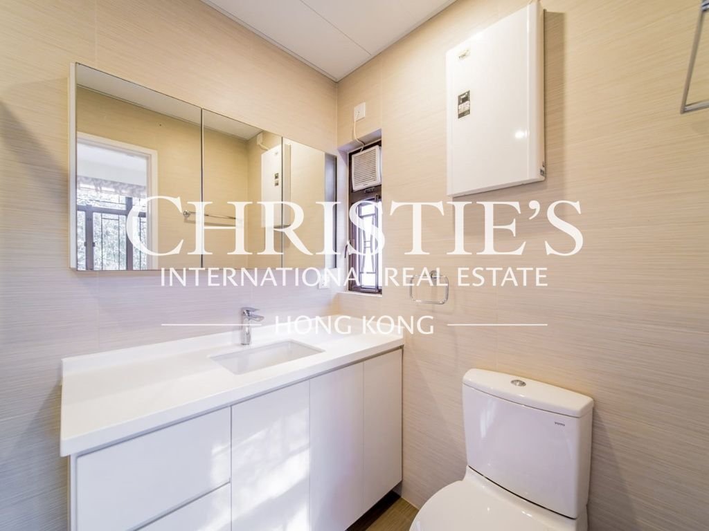 Apartment in Hong Kong, Hong Kong 5 - 15713382