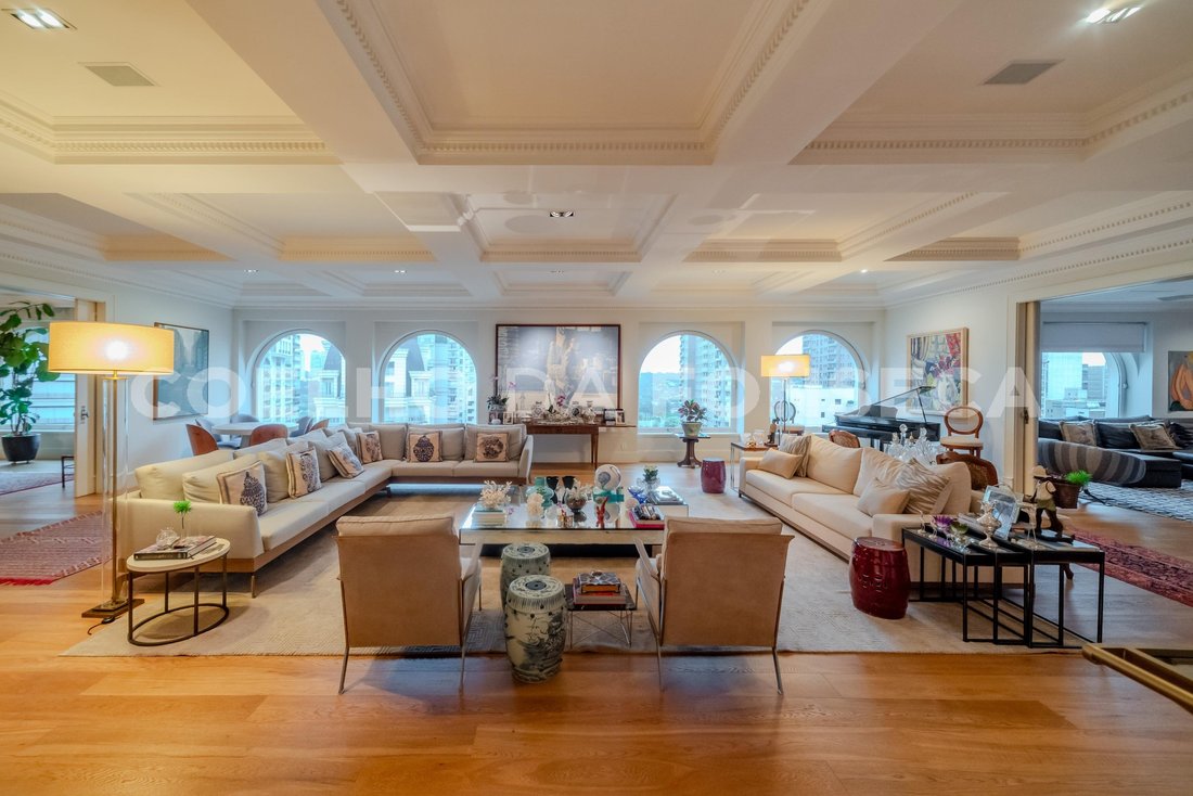 Condo in São Paulo, State of São Paulo, Brazil 1 - 15747987