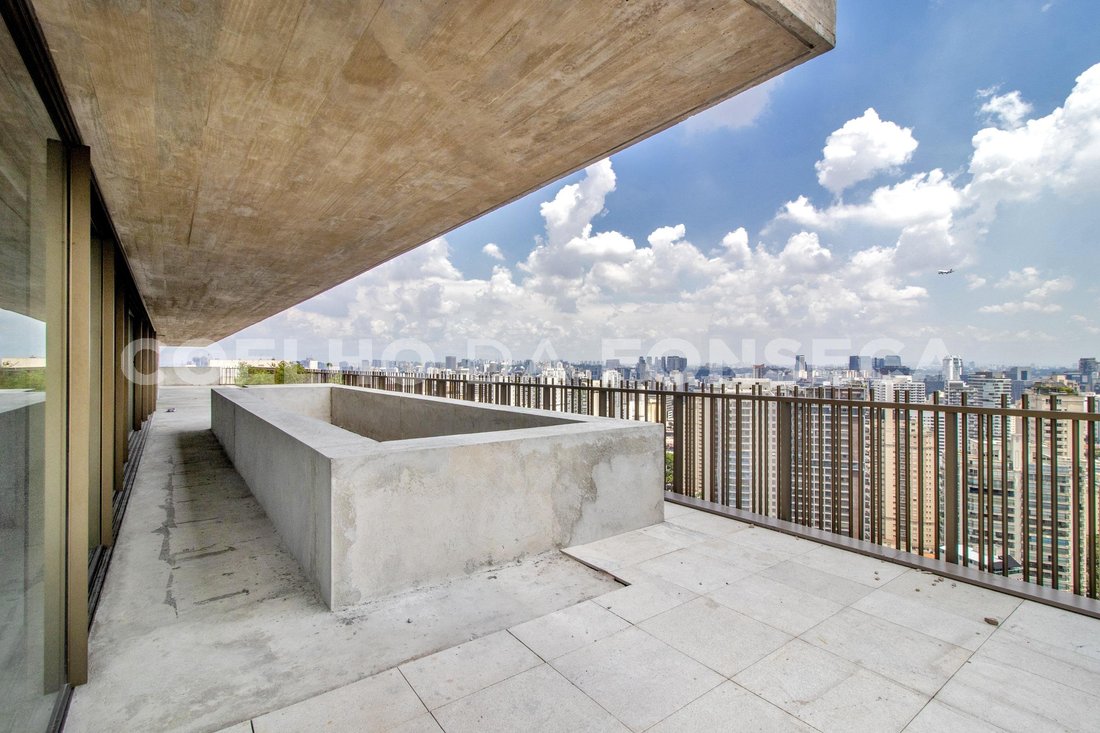 Condo in São Paulo, State of São Paulo, Brazil 2 - 15748063