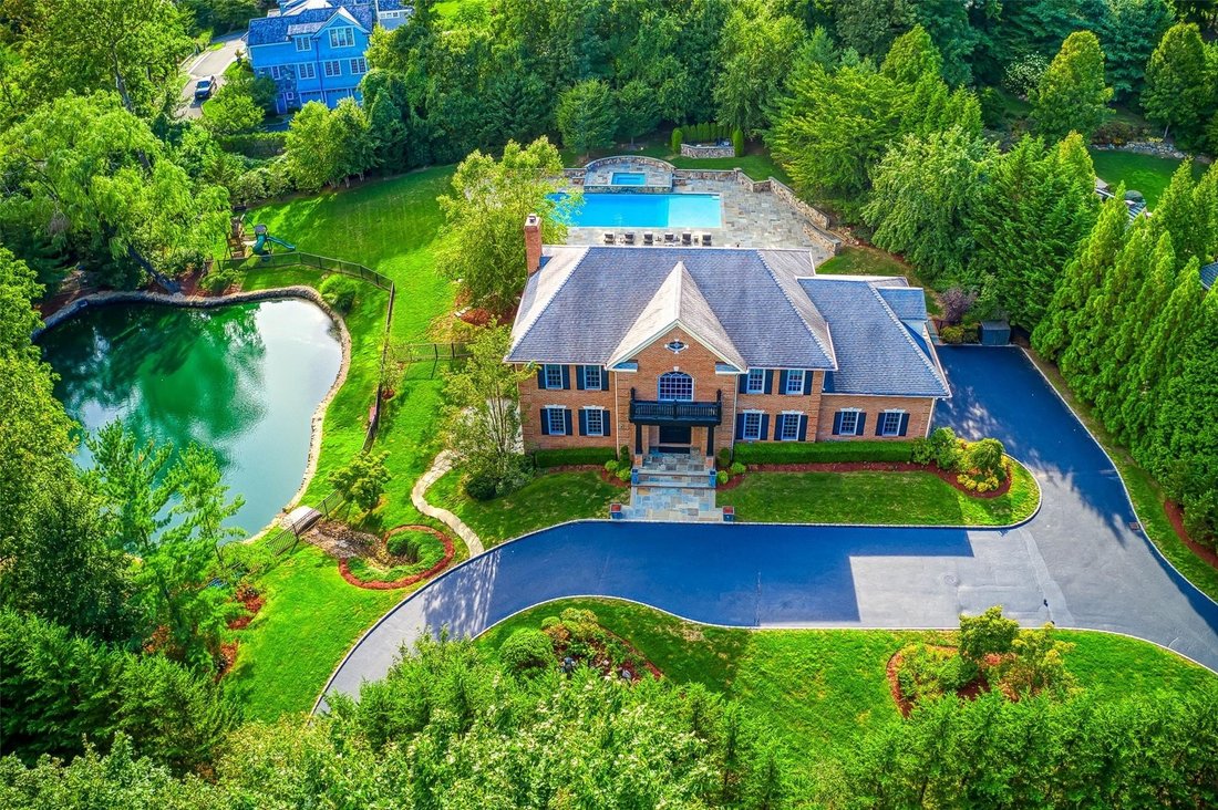 House in Great Neck, New York, United States 1 - 15747892
