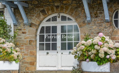 Villa in Carantec, Brittany, France 1