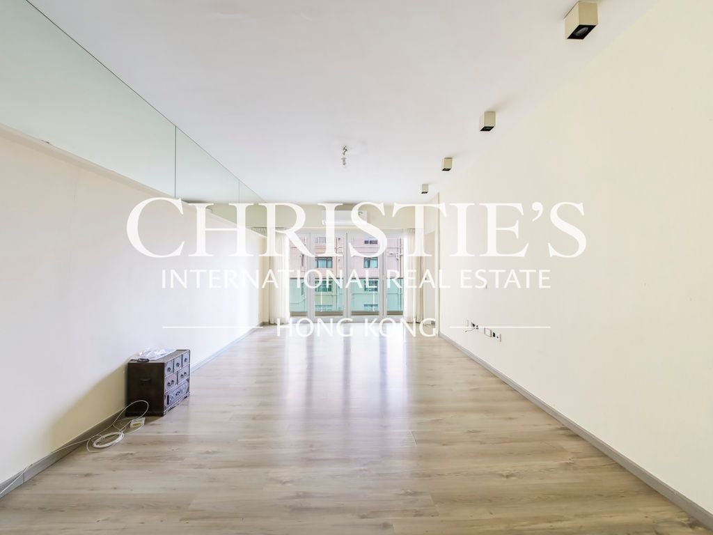 Apartment in Hong Kong, Hong Kong 3 - 15677997