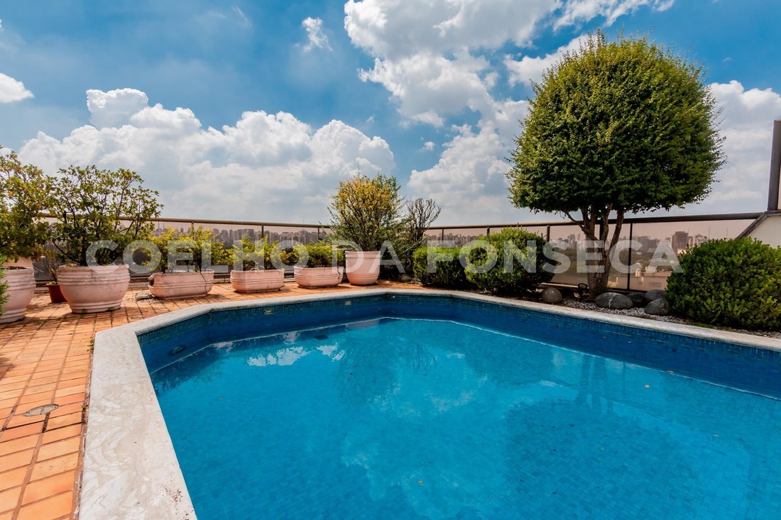Condo in São Paulo, State of São Paulo, Brazil 5 - 15747950