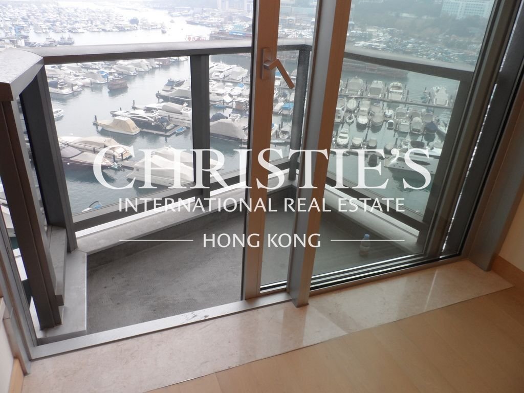 Apartment in Hong Kong, Hong Kong 2 - 15436677