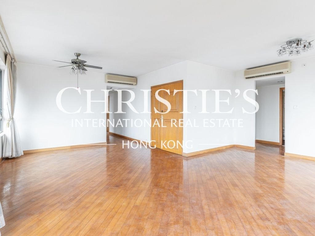 Apartment in Hong Kong, Hong Kong 3 - 15713385