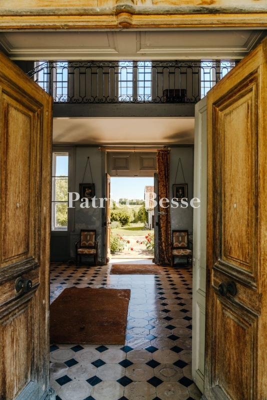 Château des Siècles: A Whisper of Bresse’s Golden Age in 6 Hectares of Timeless Splendor