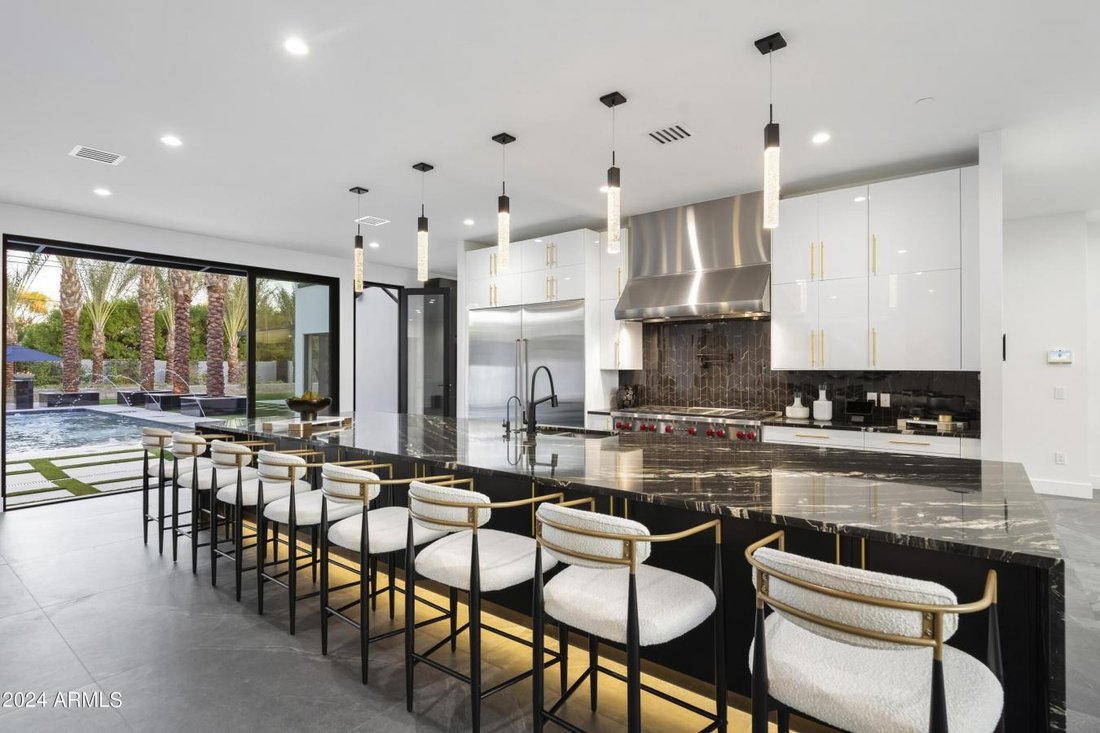 House in Phoenix, Arizona, United States 3 - 15748829
