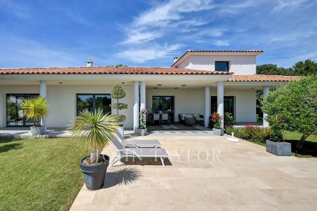 House in Ventabren, Provence-Alpes-Côte d'Azur, France 2 - 15745668