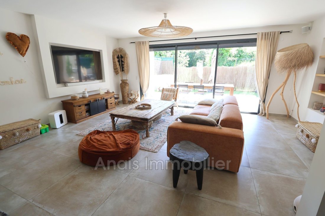Villa en Centre Ville, Cogolin, Francia 1 - 15745663