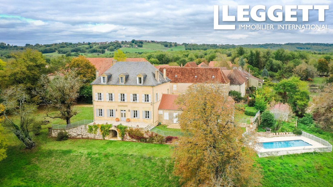 Whispers of the Dordogne: A 6-Bedroom Manoir Crowned by the Valley’s Golden Light