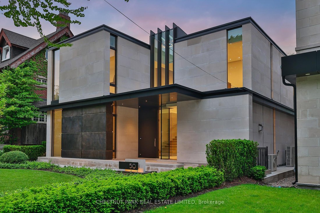 House in Toronto, Ontario, Canada 1 - 15749055