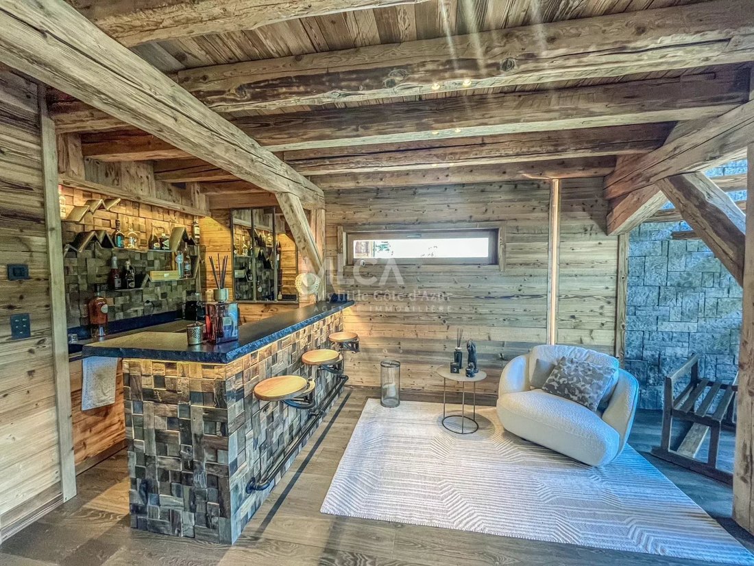 Chalet in Saint-Etienne-de-Tinée, Provence-Alpes-Côte d'Azur, France 3 - 13358600