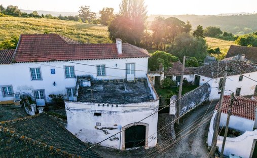 Farm Ranch in Dois Portos e Runa, Lisbon, Portugal 1