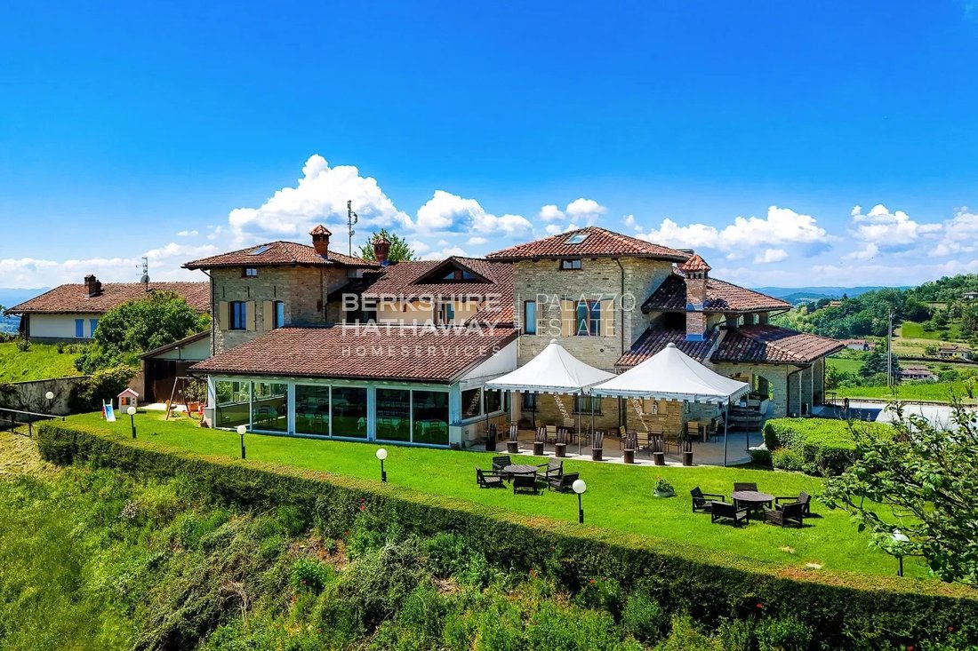 Estate in Montabone, Piedmont, Italy 2 - 15747223