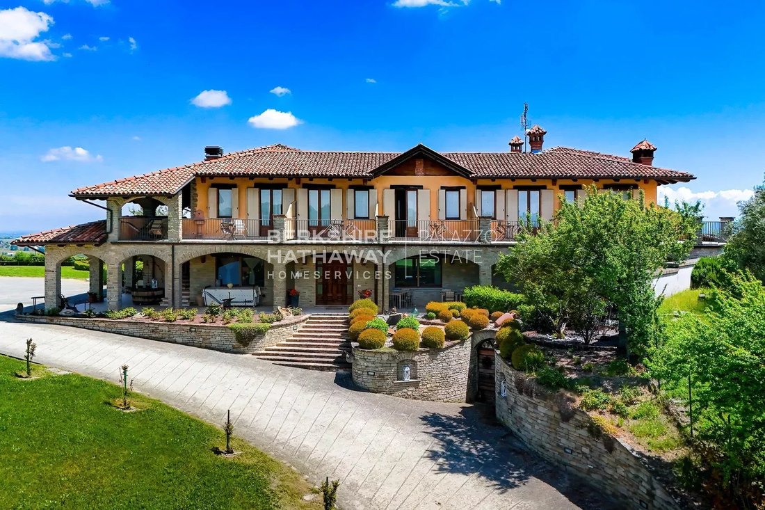 Estate in Montabone, Piedmont, Italy 3 - 15747223