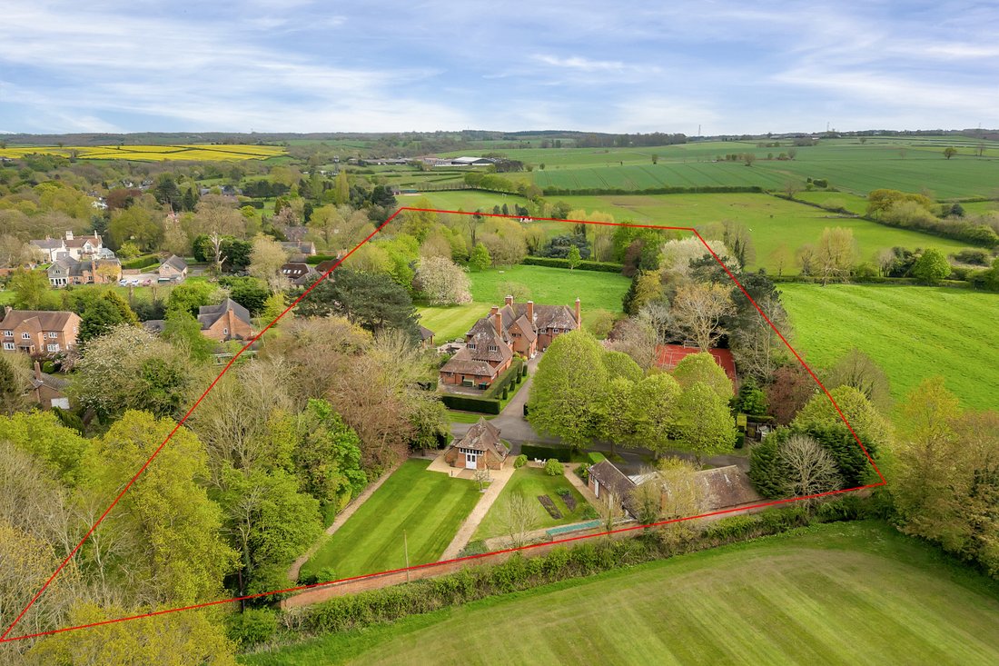 House in Repton, England 4 - 15745611