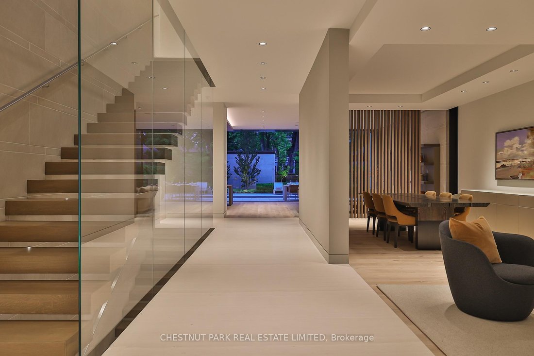 House in Toronto, Ontario, Canada 3 - 15749055