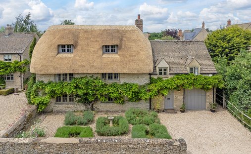 Casa a Brighthampton, Inghilterra 1