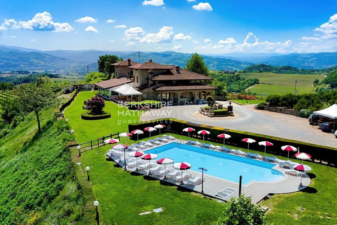 Estate in Montabone, Piedmont, Italy 4 - 15747223