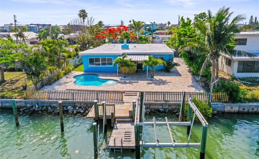 House in Madeira Beach, Florida, United States 1