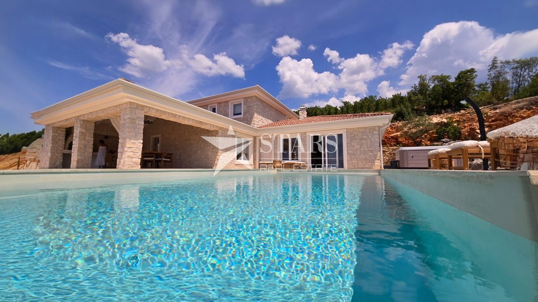 House in Grad Crikvenica, Primorje-Gorski Kotar County, Croatia 1 - 15745803
