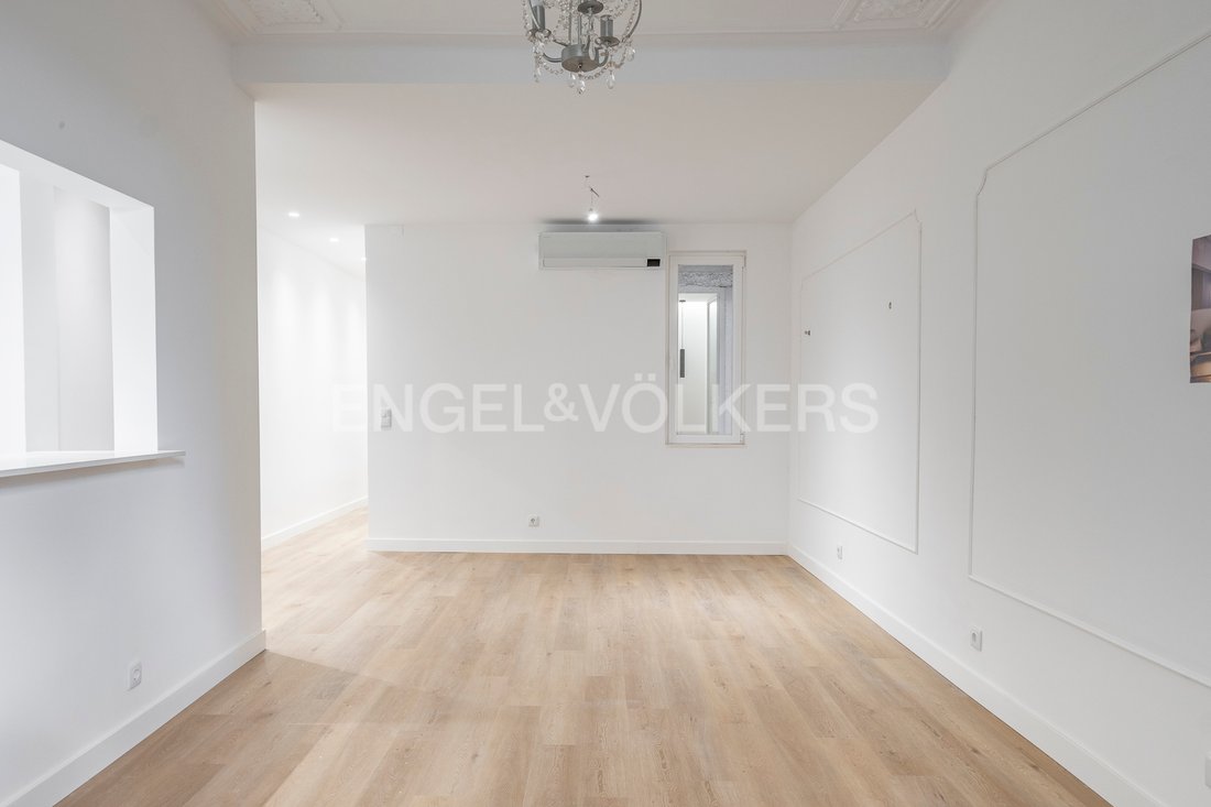 Apartment in Misericordia, Lisbon, Portugal 3 - 15747461