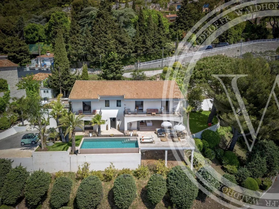 Villa in La Turbie, Provence-Alpes-Côte d'Azur, France 3 - 13690959