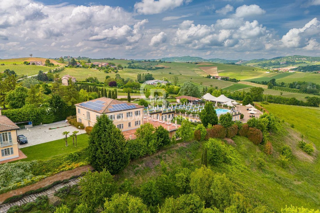 Villa in Vignale Monferrato, Piedmont, Italy 4 - 15747751
