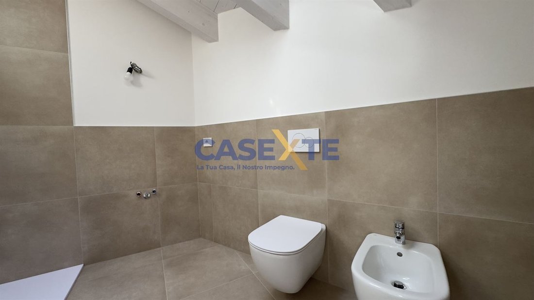 Apartment in Rivoltella, Desenzano del Garda, Lombardy 4 - 15746898
