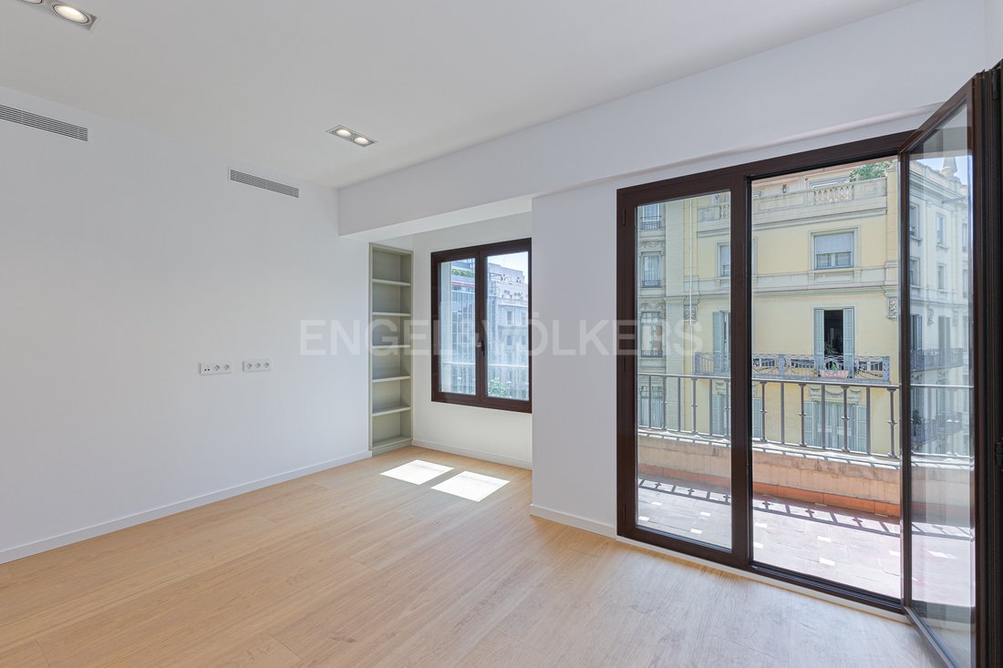Apartment in Eixample, Barcelona, Spain 1 - 15747250