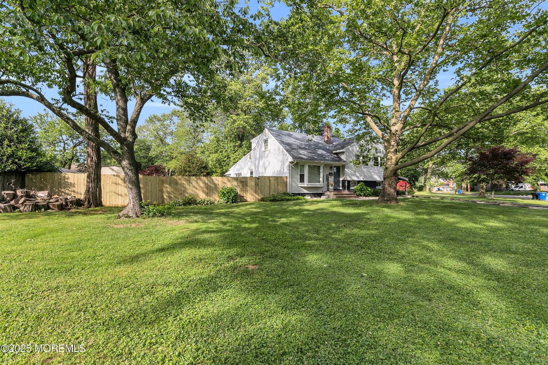 House in Red Bank, New Jersey, United States 5 - 15747120