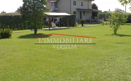Villa in Bondano - Partaccia, Massa, Italy 1