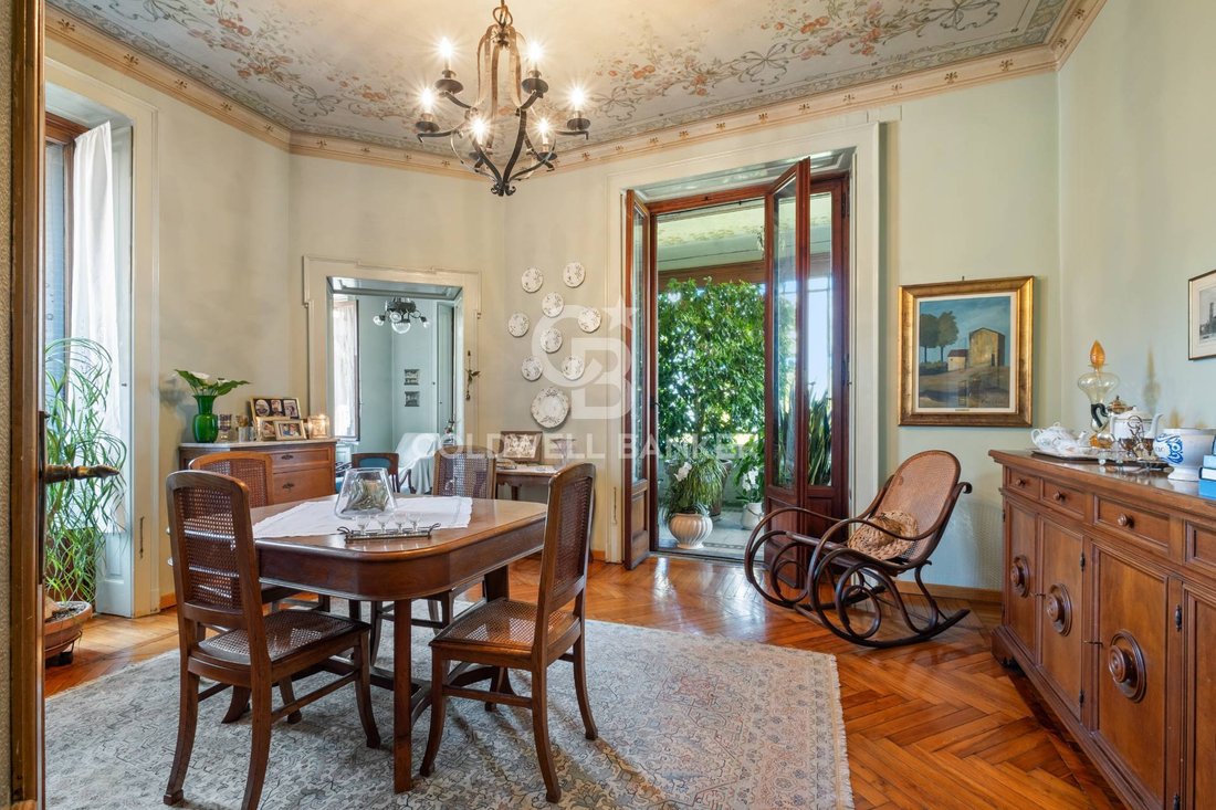 Villa in Stresa, Piedmont, Italy 3 - 15591963