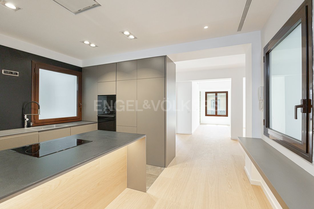 Apartment in Eixample, Barcelona, Spain 5 - 15747250
