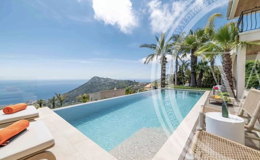 Villa in La Turbie, Provence-Alpes-Côte d'Azur, France 1