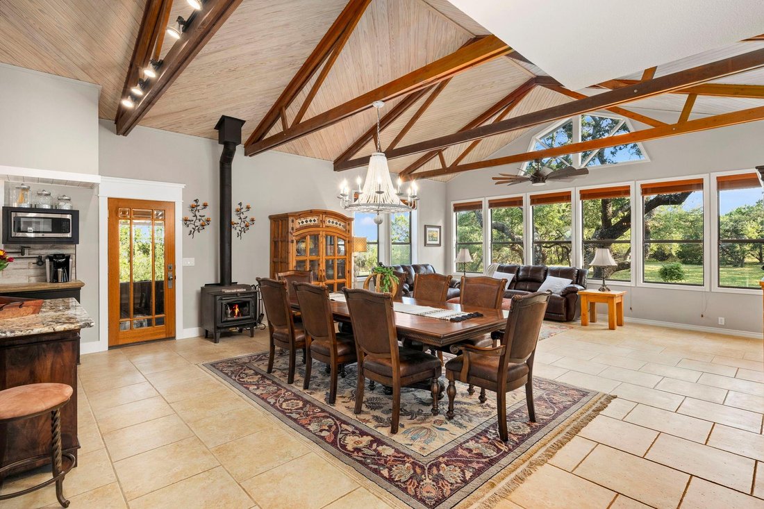 House in Wimberley, Texas, United States 4 - 15392857