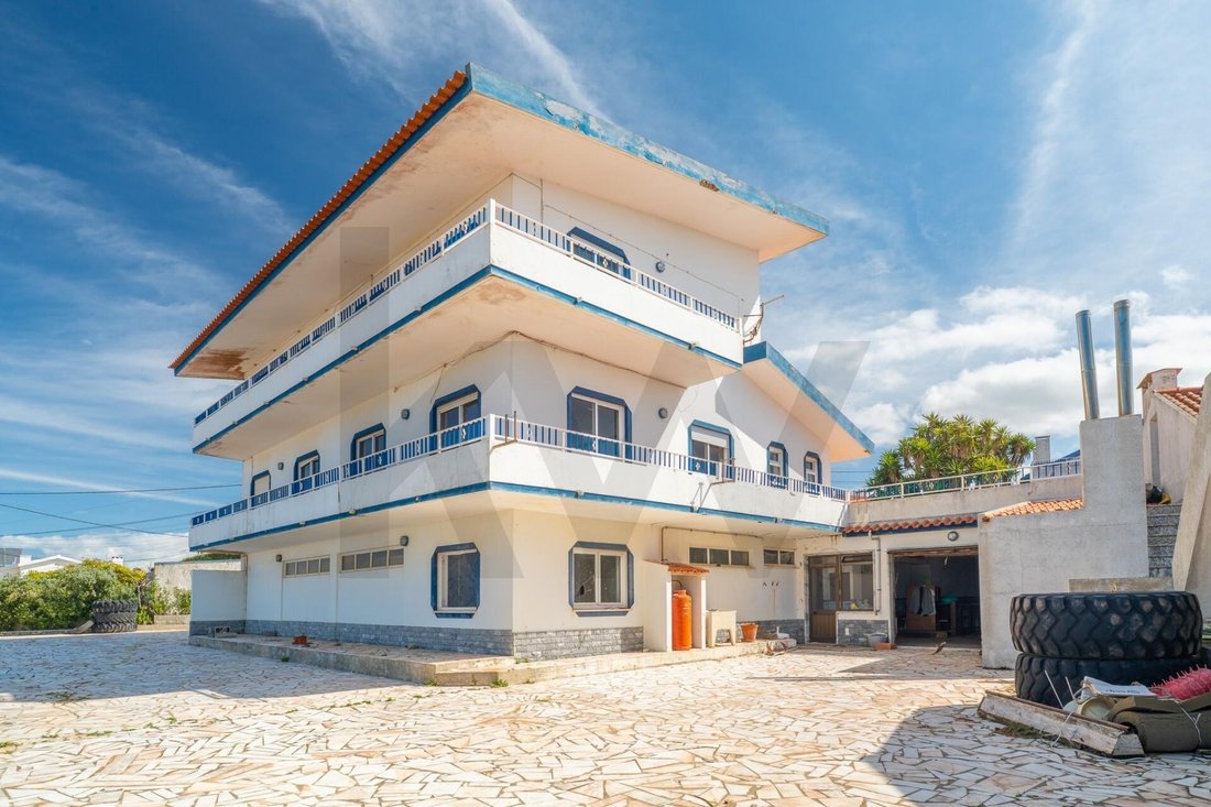 Townhouse in Santo Isidoro, Lisbon, Portugal 2 - 15748607