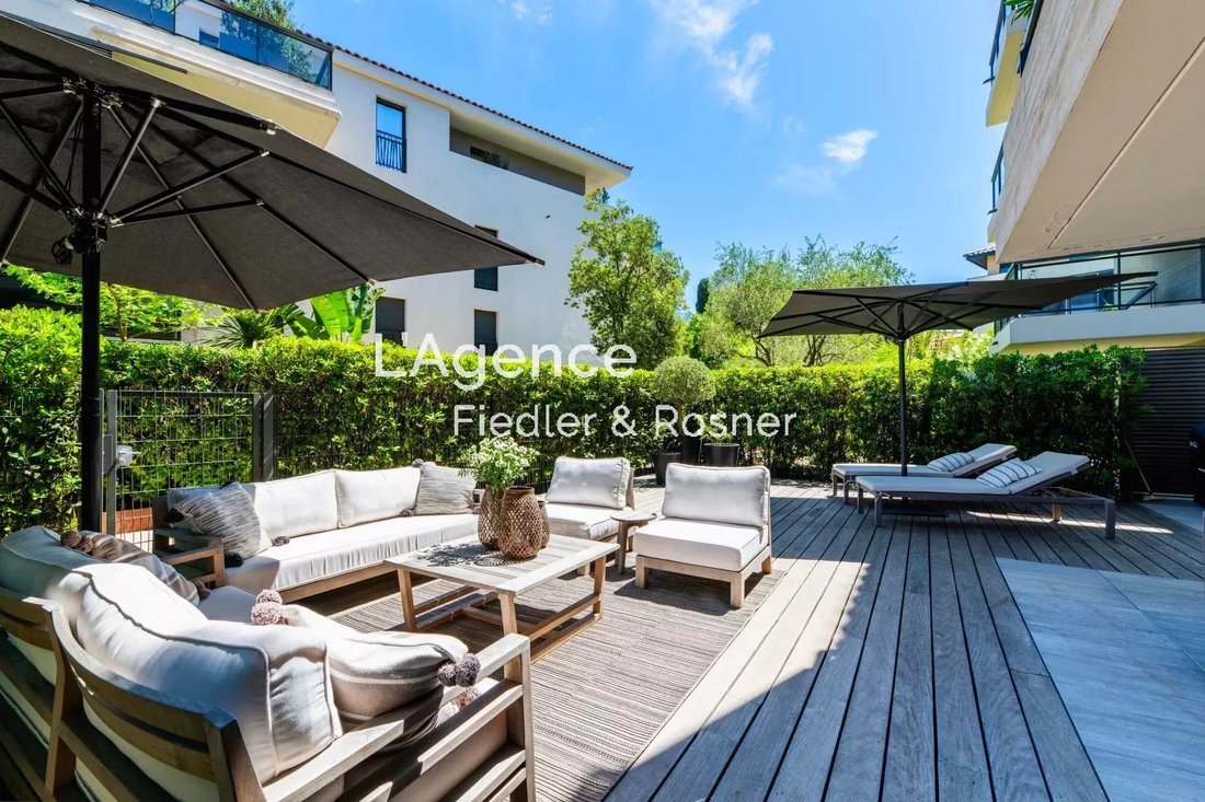 Apartment in Zone Ouest Urbaine, Saint-Tropez, France 1 - 15021158