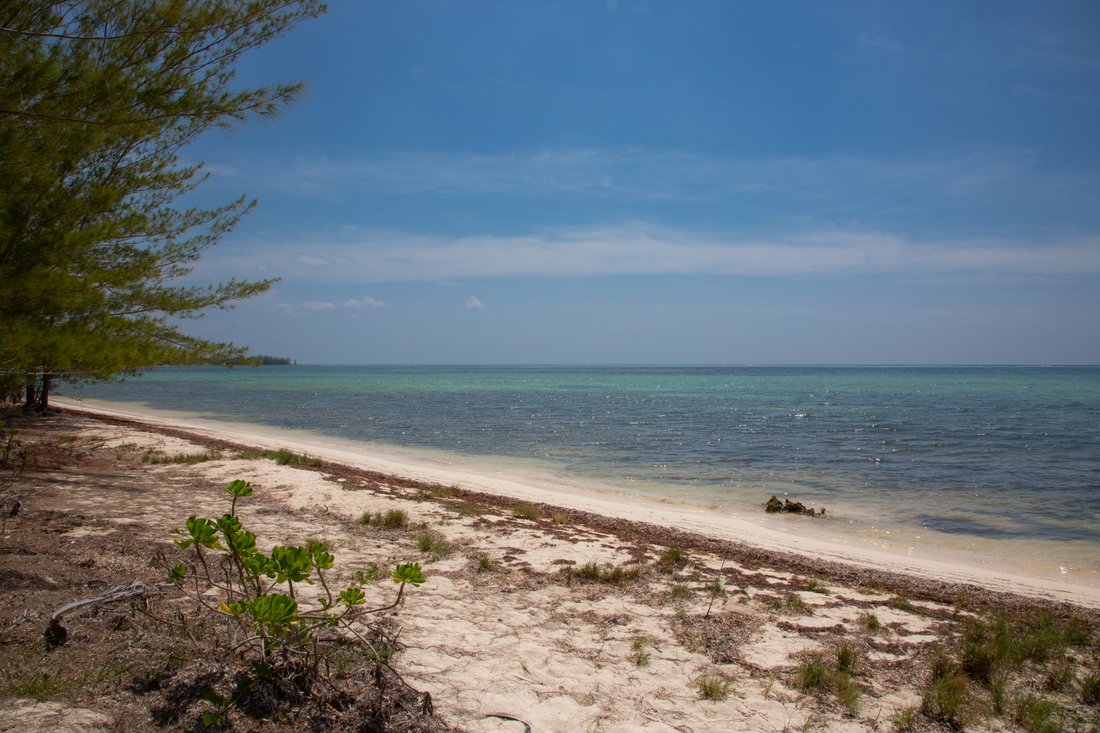 Land in East End, East End, Cayman Islands 5 - 15722689