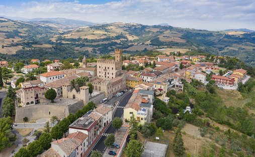 Castello Tavoleto - 5